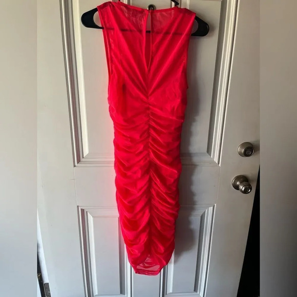 Black Halo Elvia Ruched Mesh Sheath Dress in vivid melon midi small new women’s - Picture 7 of 10